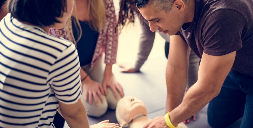 Emergency response training for first aid and CPR / AED training by Essential Safety Services, Ottawa, Canada.