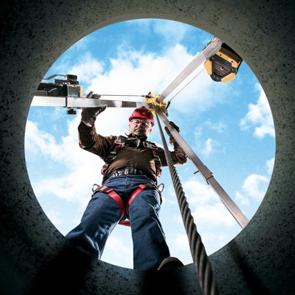 SM-0139-MC-Confined-Space-Blog-Post-Header920x425